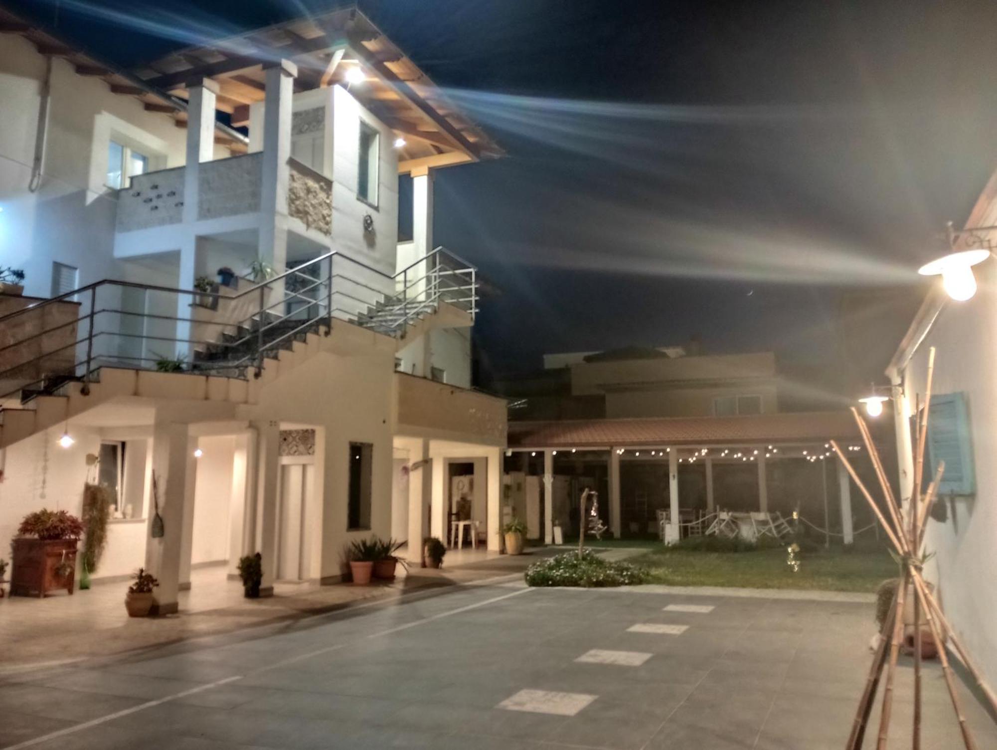 Nottola B&B Ladispoli Exteriör bild